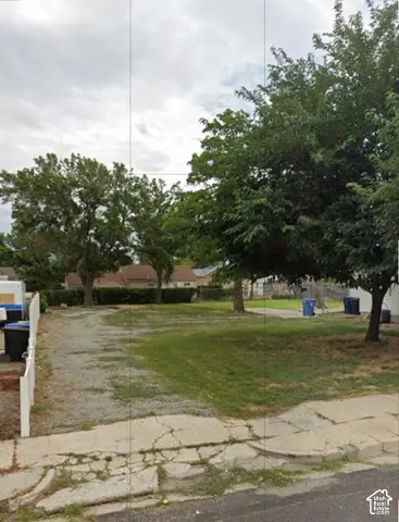 2867 S Buccaneer Dr, Magna, UT 84044