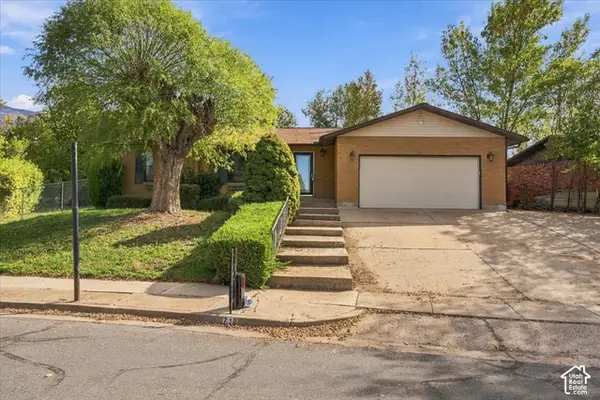 718 N Hope Cir, Layton, UT 84040