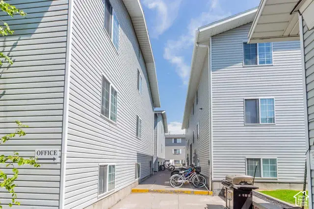 160 W 5th S, Rexburg, ID 83440 - #3