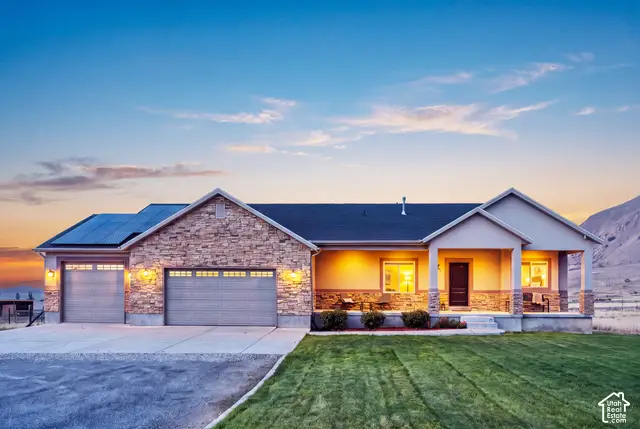 1717 E Arrowhead Ln, Erda, UT 84074 - #1