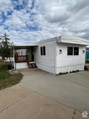 342 N Hillsgate Way E, Layton, UT 84041