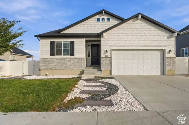 1887 E Rock Hollow Rd, Lake Point, UT 84074 - #2