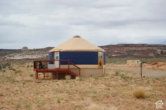 151 S Nomad Way, Big Water, UT 84741 - #2