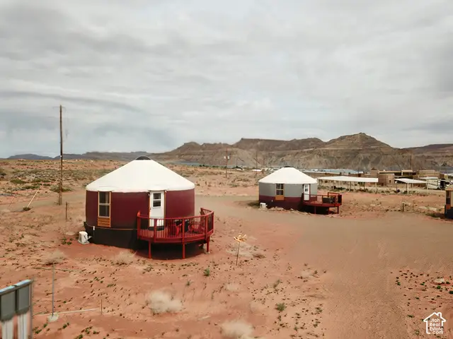 151 S Nomad Way, Big Water, UT 84741 - #3