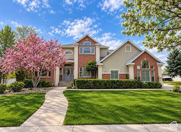 2299 W Canterwood Dr, South Jordan, UT 84095