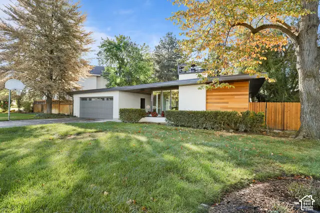 2090 E Cresthill Dr, Holladay, UT 84117 - #2