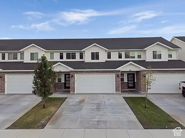 307 E 1500 N, Harrisville, UT 84404 - #1