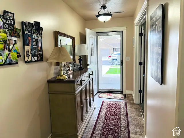 1896 W Park Dr S, Syracuse, UT 84075 - #2