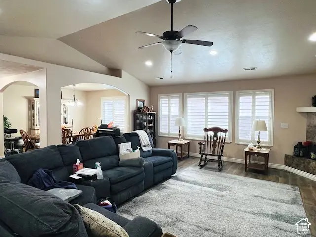 1896 W Park Dr S, Syracuse, UT 84075 - #3