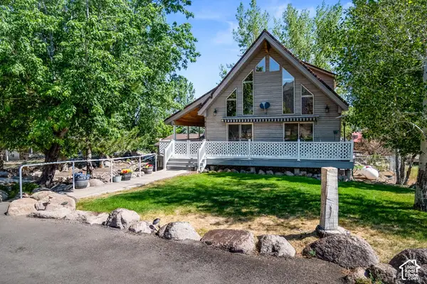 915 E Cedar Berry Ln, Pine Valley, UT 84781
