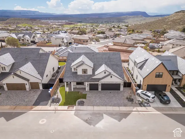 1972 N Creek Side, Washington, UT 84780 - #2