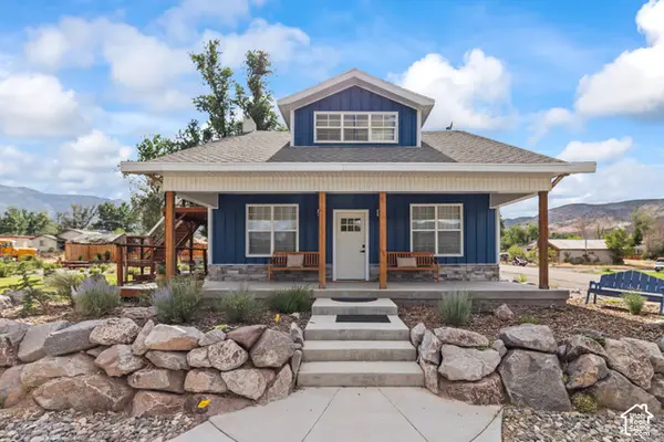 87 N Main St, Marysvale, UT 84750