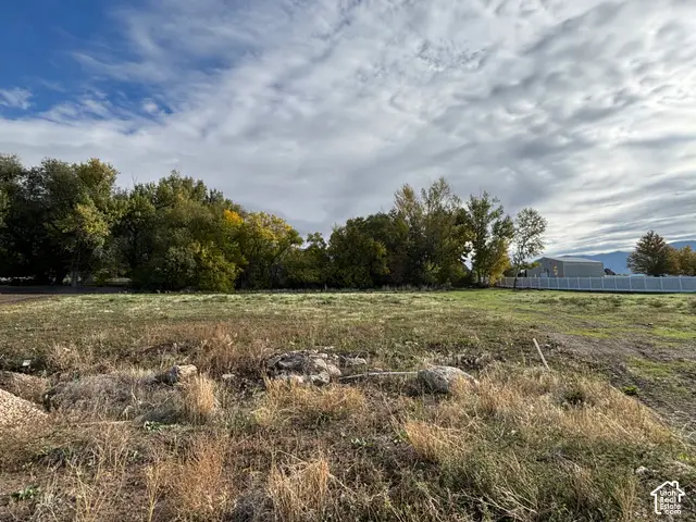 1158 W 3425 N #212, Pleasant View, UT 84414 - #1