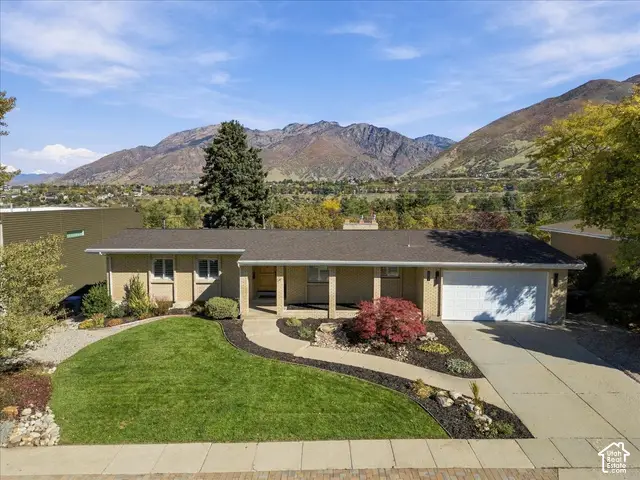 8651 S Mount Majestic Rd, Sandy, UT 84093 - #1