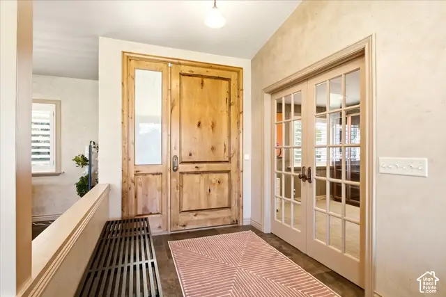 8651 S Mount Majestic Rd, Sandy, UT 84093 - #3