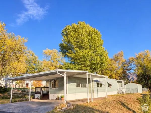 328 E Harriger Way N, Layton, UT 84041