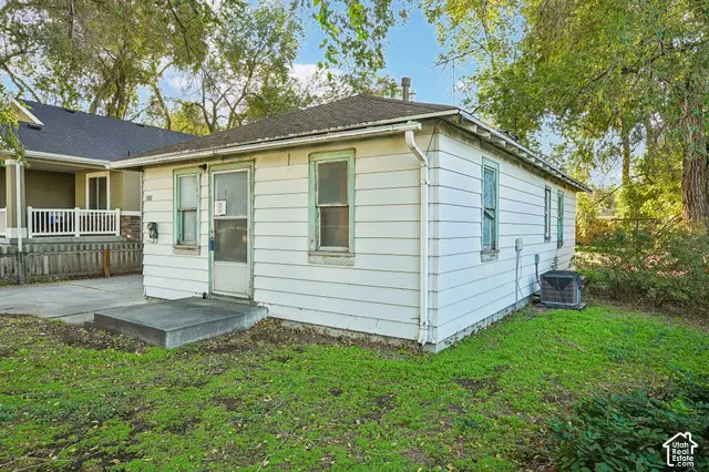 154 E Baird Ave, Salt Lake City, UT 84115 - #2