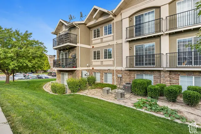 117 W Daybreak Ln, Saratoga Springs, UT 84045 - #1