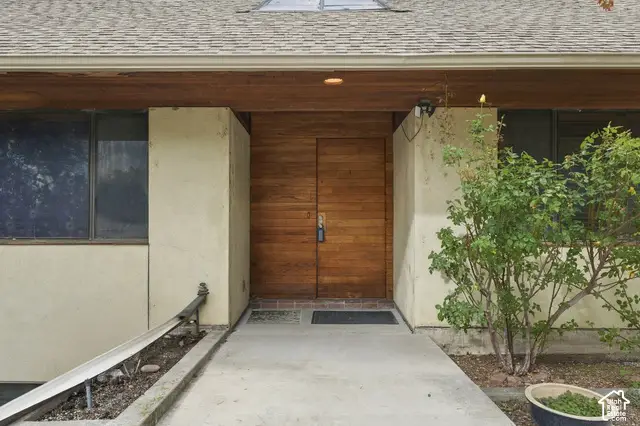 1063 E 50 N, Springville, UT 84663 - #3