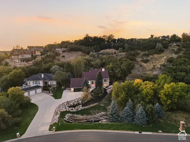 2119 Oak Ln, Layton, UT 84925 - #3