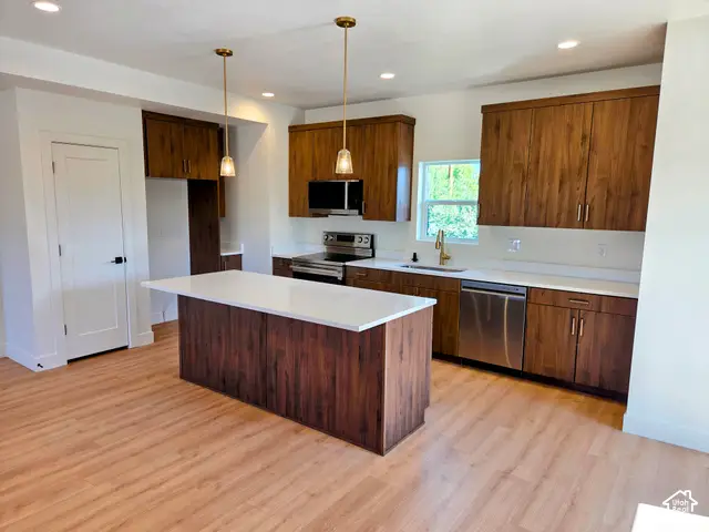 7623 S 300 E, Sandy, UT 84047 - #2