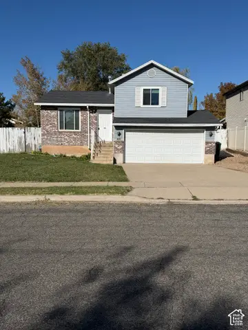 499 W 180 N, Clearfield, UT 84015 - #1