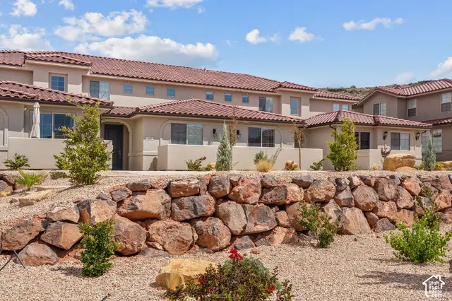 1235 N Mistico Aly, Washington, UT 84780 - #2