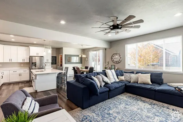 12242 S Croyden Ln, Herriman, UT 84096 - #2