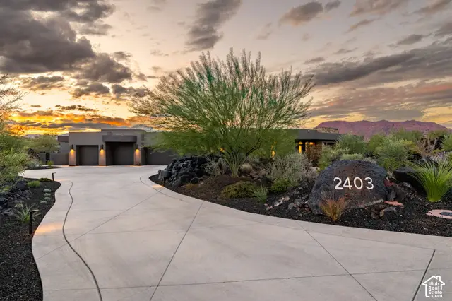 2403 N Tacheene, Saint George, UT 84770 - #2