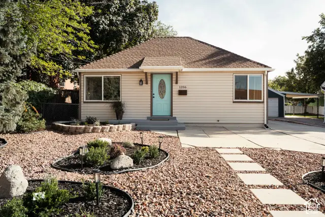 1206 E Charlton Ave, Salt Lake City, UT 84106 - #1