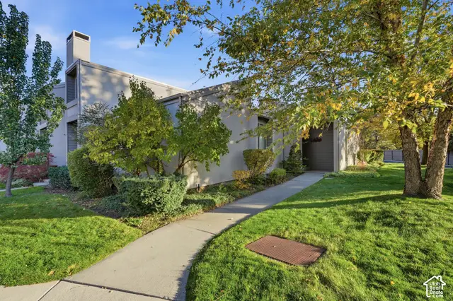 1575 E Ventnor Ave, Holladay, UT 84121 - #2