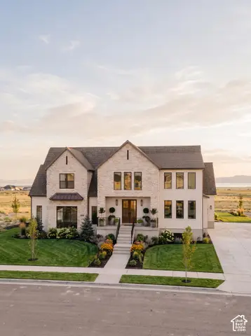 3665 W 2110 S #108, Syracuse, UT 84075