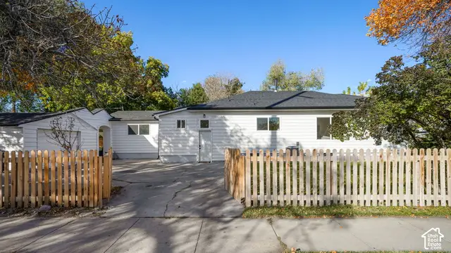 646 S 1300 W, Salt Lake City, UT 84104 - #3