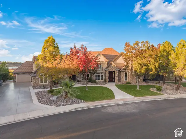 2323 E Bella Rosa Dr, Saint George, UT 84790 - #2