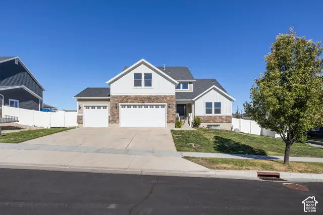 7506 W Desert Brumby, Herriman, UT 84096 - #2