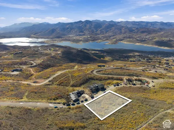 1877 E Peak View Dr #392, Hideout, UT 84036