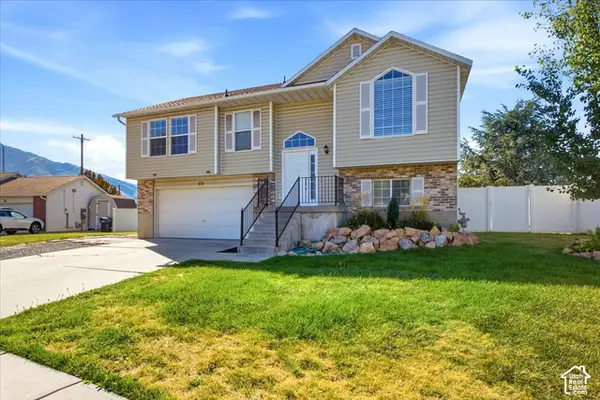 674 E Abottsford Ct S, Sandy, UT 84070