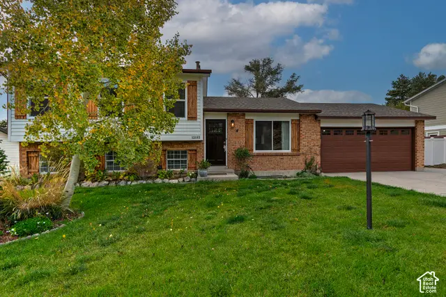 12152 S Cinnamon Ridge Rd, Sandy, UT 84094 - #2
