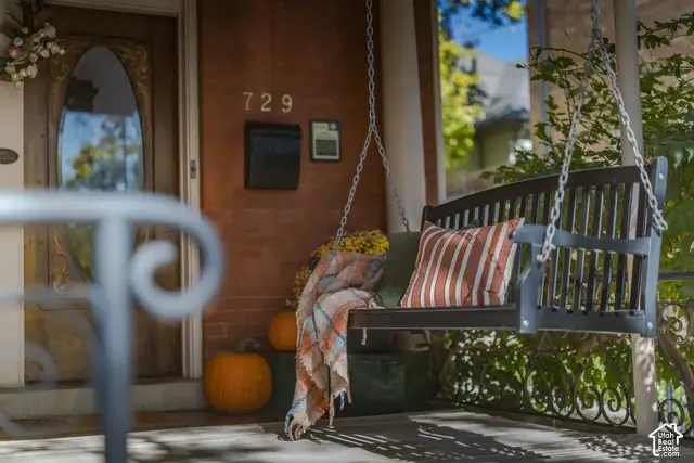 729 E 3rd Ave N, Salt Lake City, UT 84103 - #2
