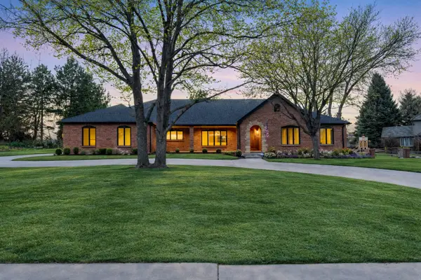 11 Mockingbird Lane, Cherry Hills Village, CO 80113