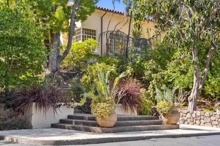 120 Fairway Drive, San Rafael, CA 94901 - Image #3