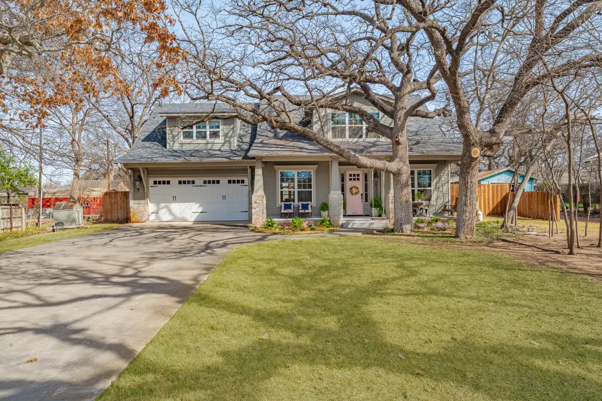 907 Cherry Street, Graham, TX 76450 - #1