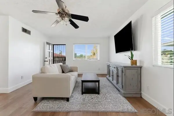 135 Frontier Way, Tinton Falls, NJ 07753