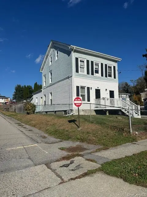 26 TAYLOR 1ST FLOOR Avenue, Poughkeepsie, NY 12601 - #2