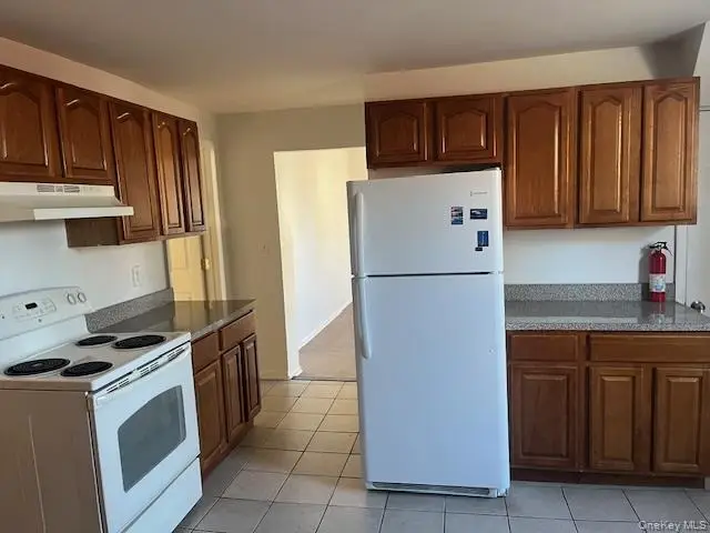 26 TAYLOR 1ST FLOOR Avenue, Poughkeepsie, NY 12601 - #3