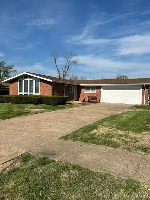 5120 Wallingford Drive, Saint Louis, MO 63121 - #2