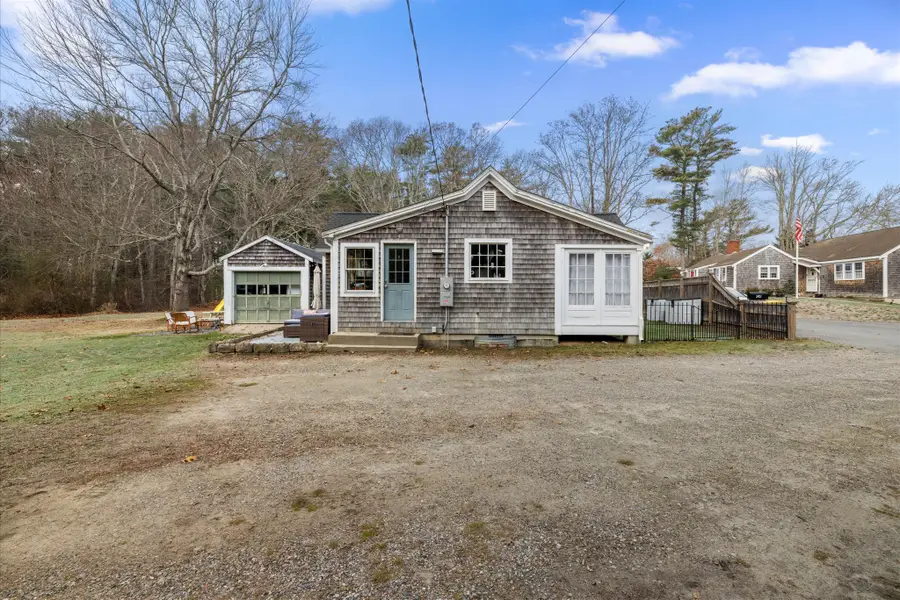 242 Enterprise St, Duxbury, MA 02332 - Image #2