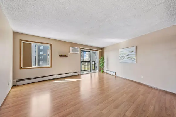 1 W Lake Street #420, Minneapolis, MN 55408