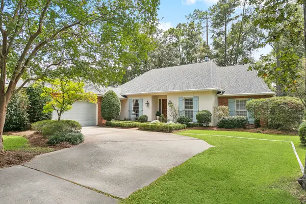 694 N Beau Chene Drive, Mandeville, LA 70471