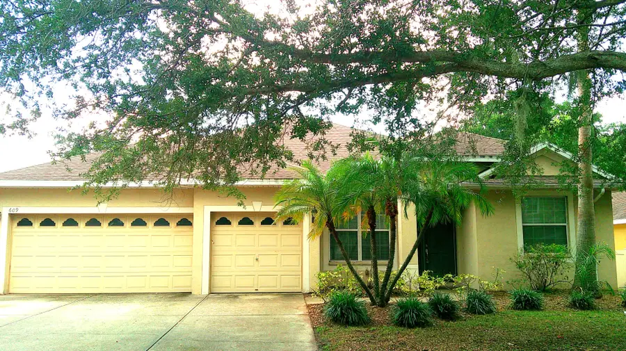 609 CEDAR WAXWING DR, Brandon, FL 33510 - #2